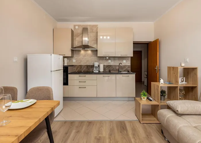 Apartament 1 Bedroom Gorgeous In Palit